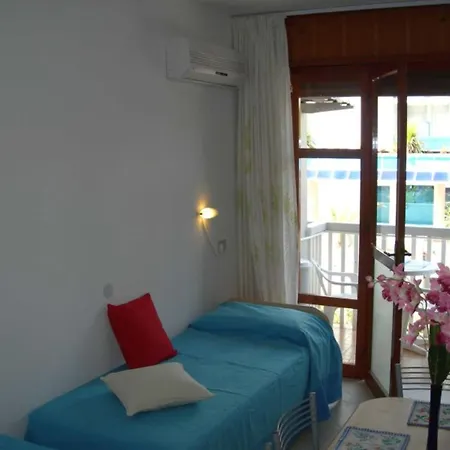 Cozy Steps From * Μπιμπιόνε